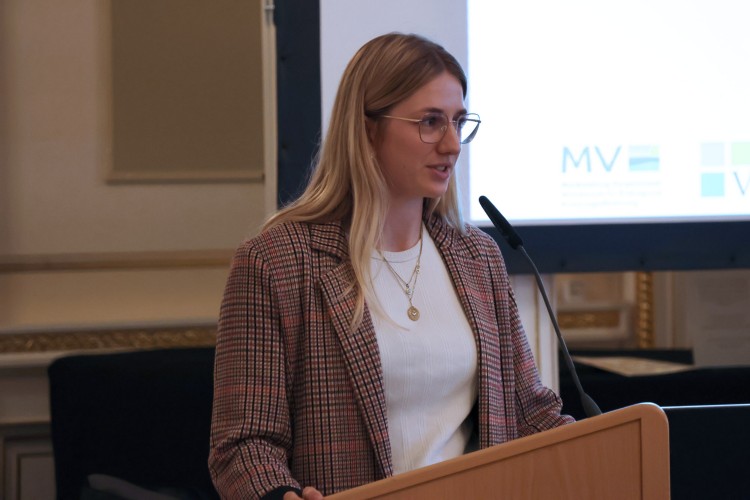 Auszeichnung Berufswahl-Siegel MV 2024 im goldenen Saal Auszeichnung Berufswahl-Siegel MV 2024 im goldenen Saal